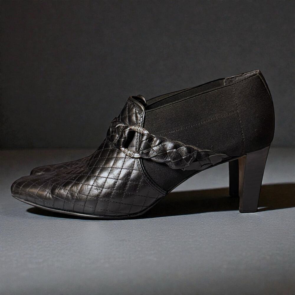 Brighton Roman Quilted Black Leather Heeled Booties Womens Leather Sz 8 M